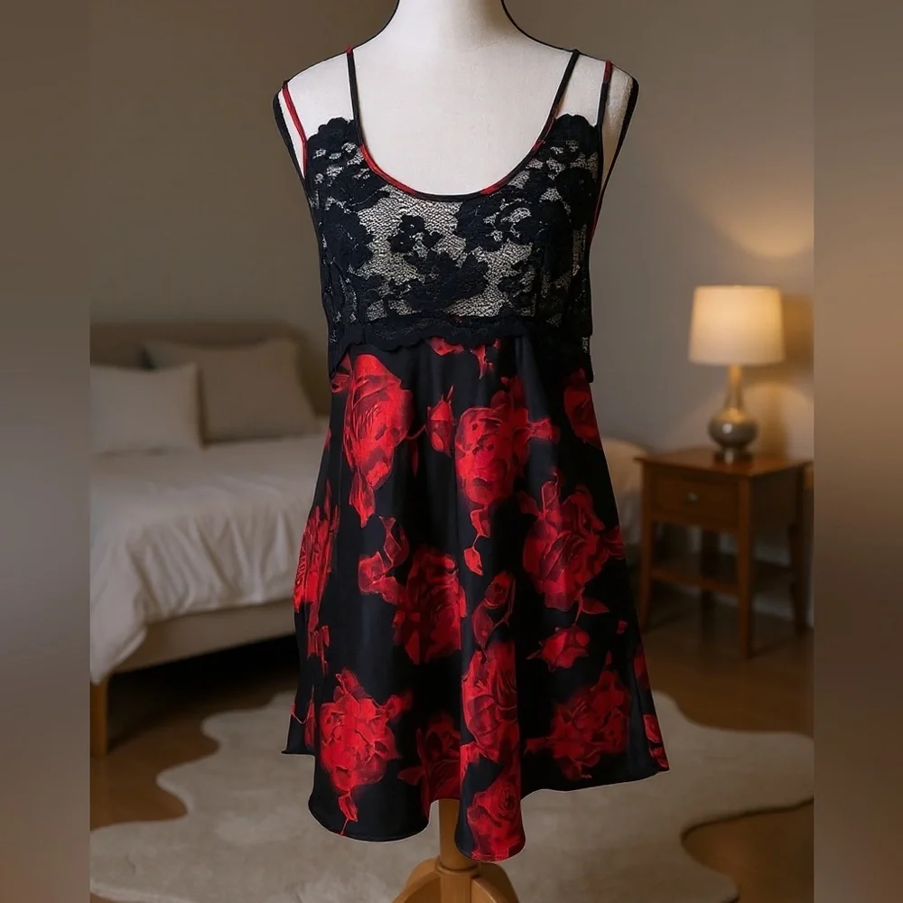 Black & Red Lace Babydoll Chemise Floral Slip Dress Sexy Strappy Back Size M